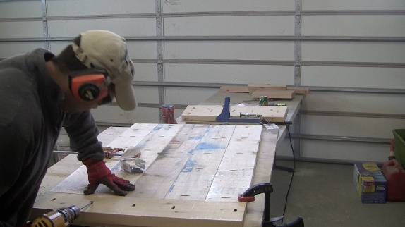 breadboard-farm-coffee-table