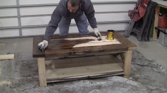 how-to-stain-rustic-furniture