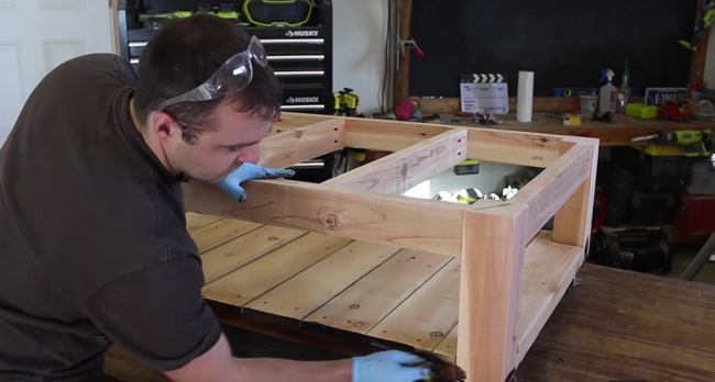 staining-concrete-coffee-table