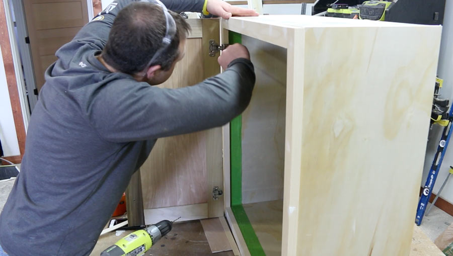 how to make your own cabinets