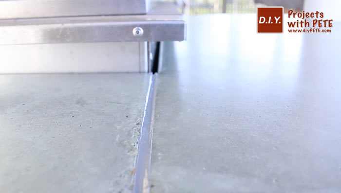 how to make concrete countertops for an outdoor kitchen