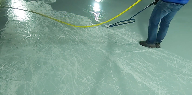 Backyard Rink Zamboni