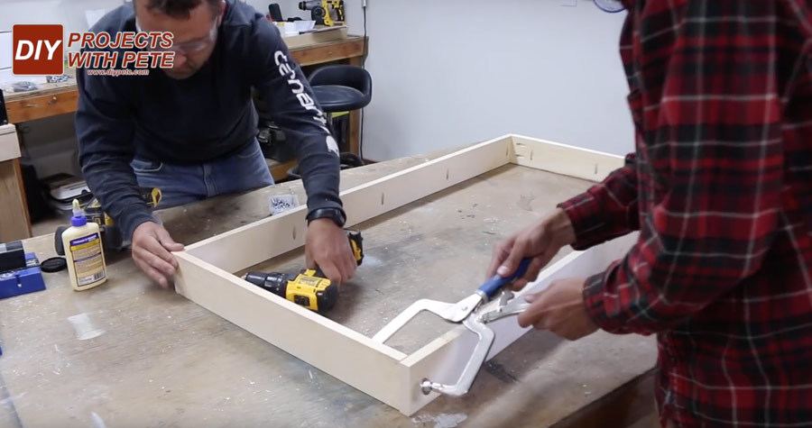 how to build cornhole boards