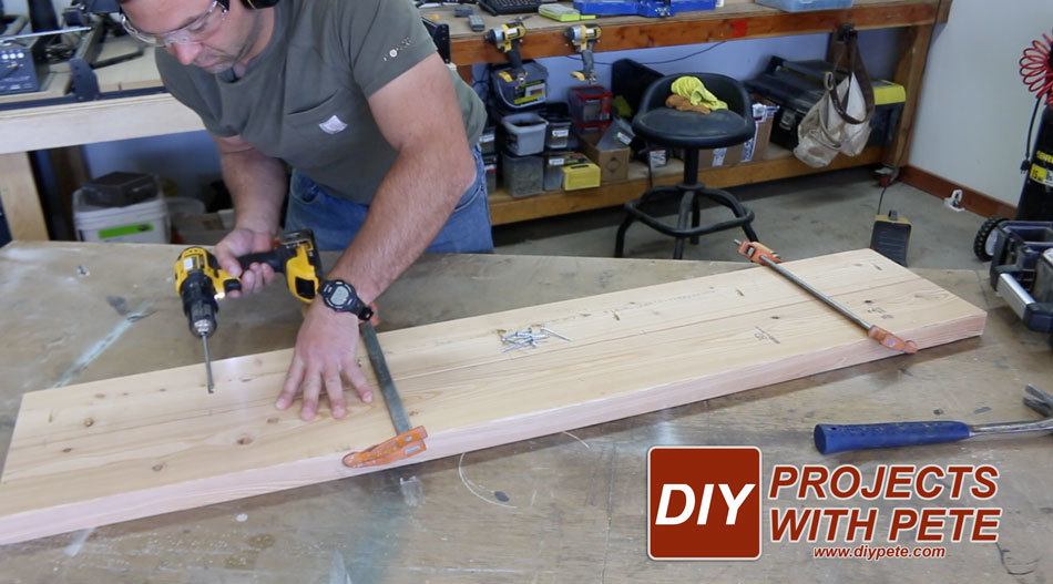 how to make a rustic sofa table
