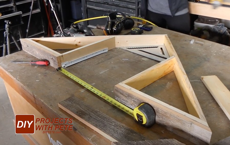 floating shelf with drawer