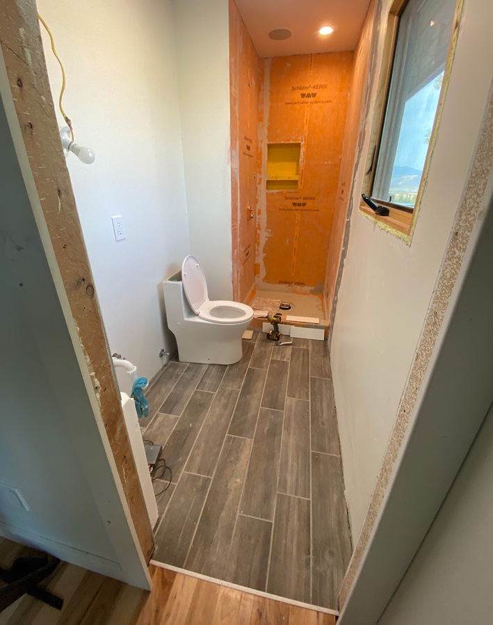 toilet for a small bathroom
