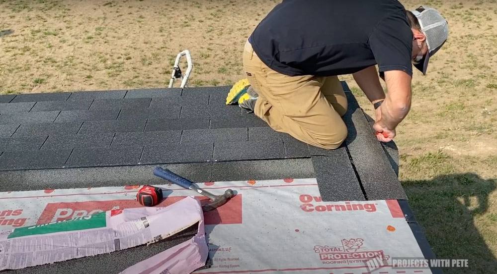 how to shingle a lean to roof